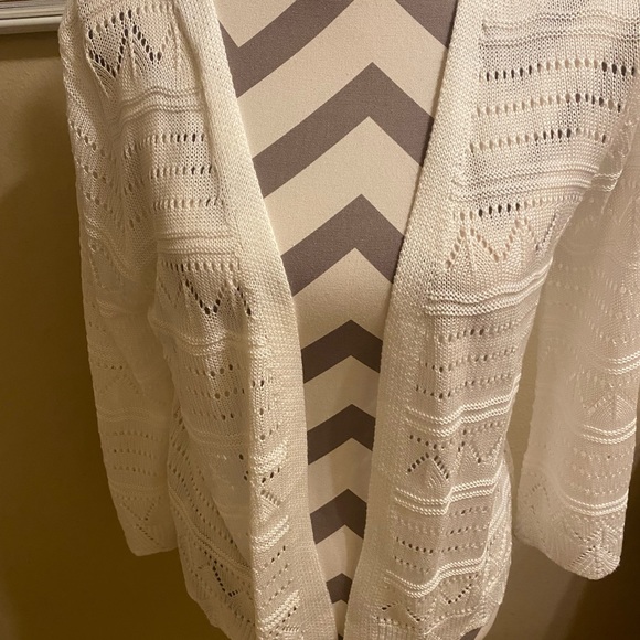 Womens sweater - Picture 1 of 6
